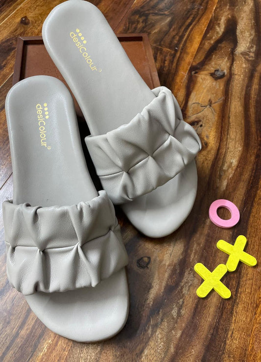 Handcrafted juttis, heels, bellies, flats, and mules for weddings, festivals, and daily wear – DESI COLOUR