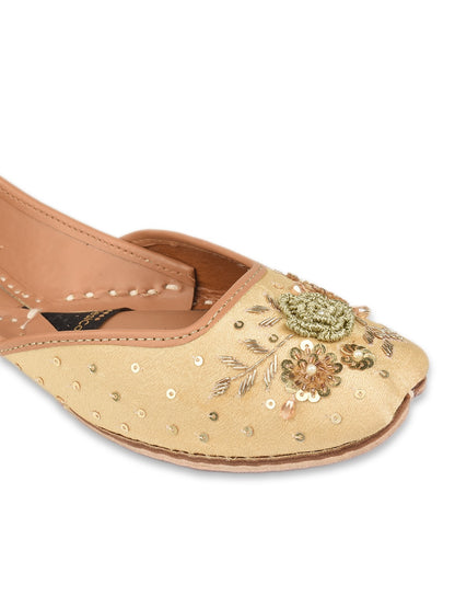 Gold Dabka Work Premium Mojari for Women