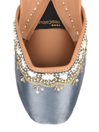 Silver Dabka Work & Premium Mojari for Women