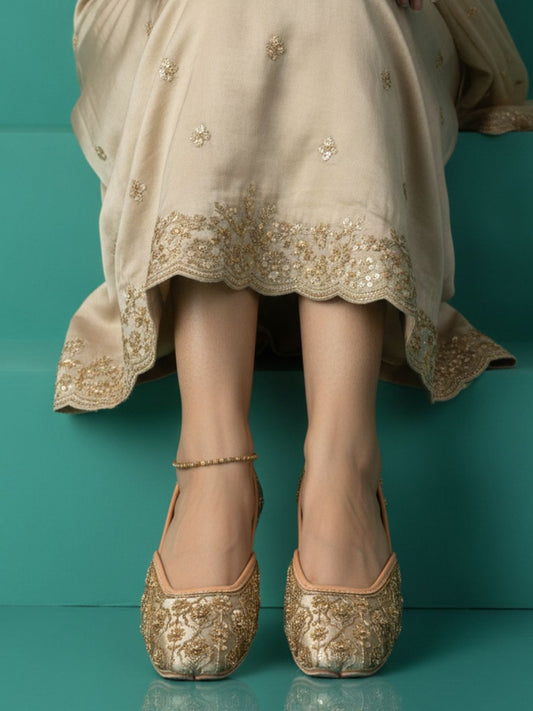 Champagne tone Dabka Work & Premium Mojari for Women