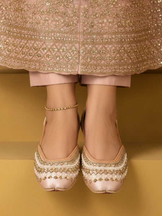Dusty Pink Dabka Work & Premium Mojari for Women (Copy)