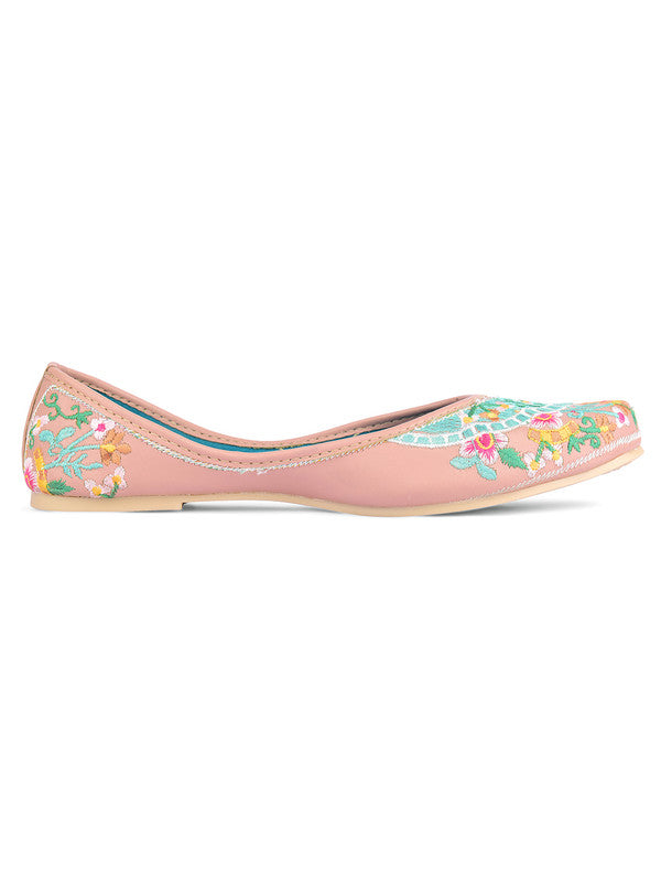 Handcrafted juttis, heels, bellies, flats, and mules for weddings, festivals, and daily wear – DESI COLOUR