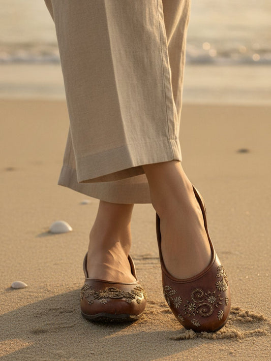 Women Brown Ethnic Punjabi Jutti