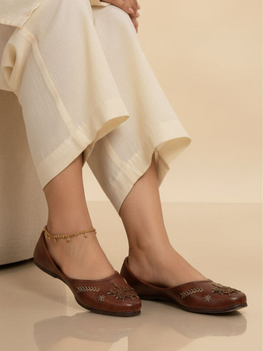 Women Brown Ethnic Punjabi Jutti