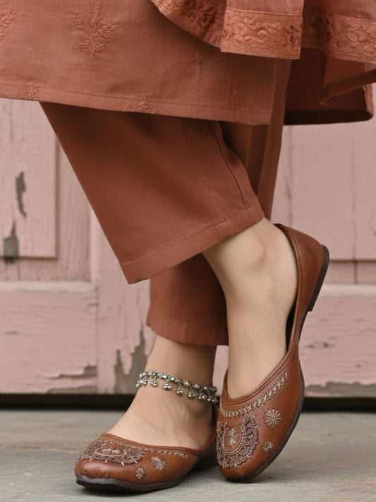 Women Brown Ethnic Punjabi Jutti