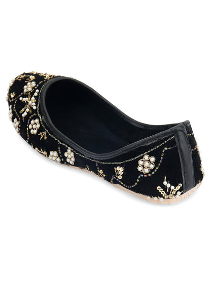 DESI COLOUR Women Black Ethnic Punjabi Jutti