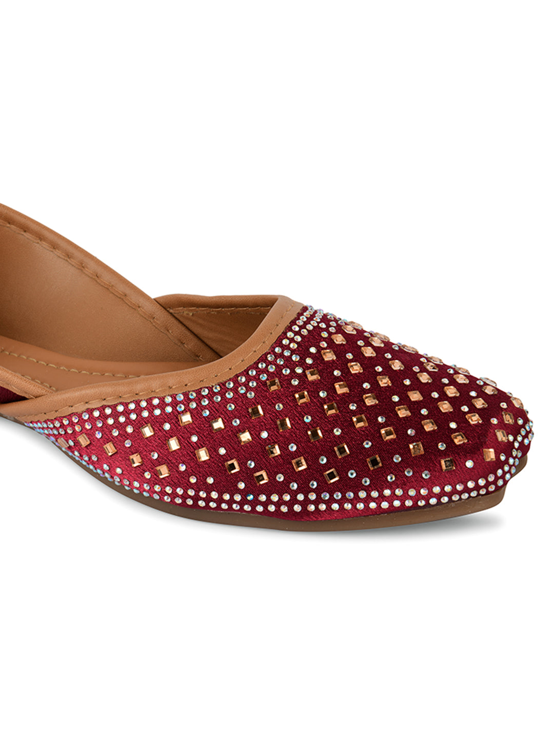 DESI COLOUR Women Maroon Ethnic Punjabi Jutti