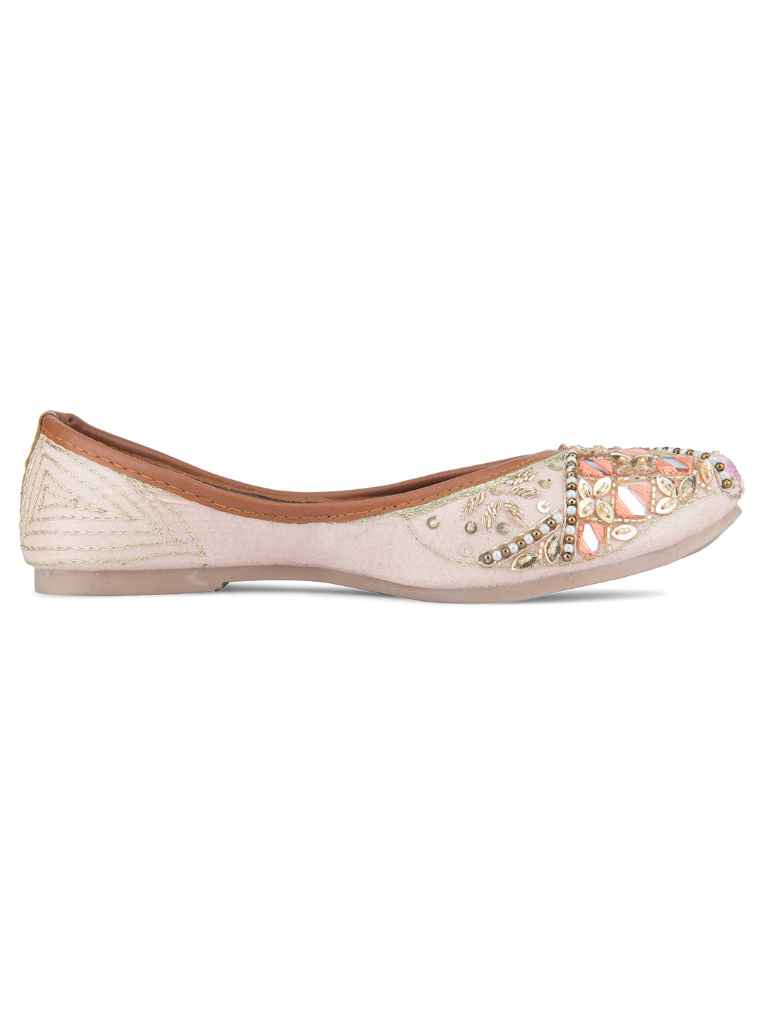DESI COLOUR Women Peach Ethnic Punjabi Jutti