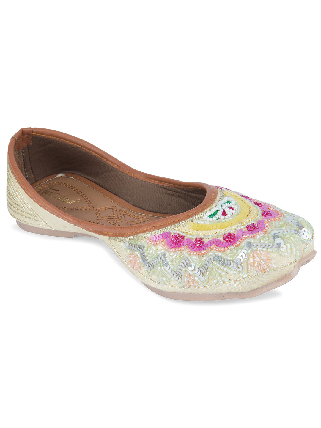 DESI COLOUR Women Off White Ethnic Punjabi Jutti