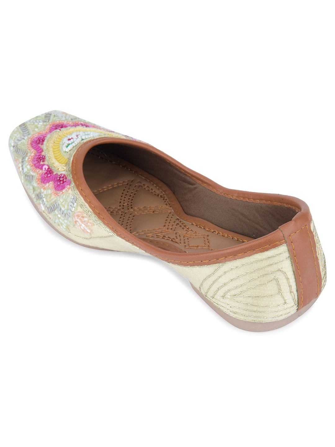 DESI COLOUR Women Off White Ethnic Punjabi Jutti