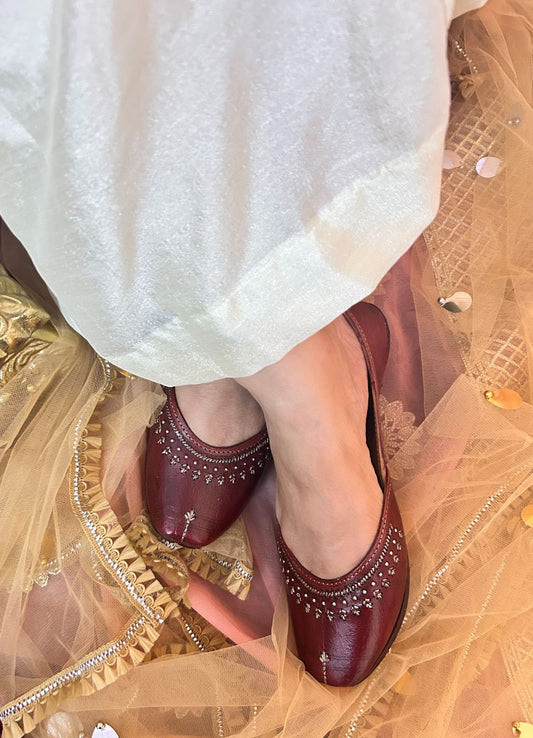 Women Brown Ethnic Punjabi Jutti