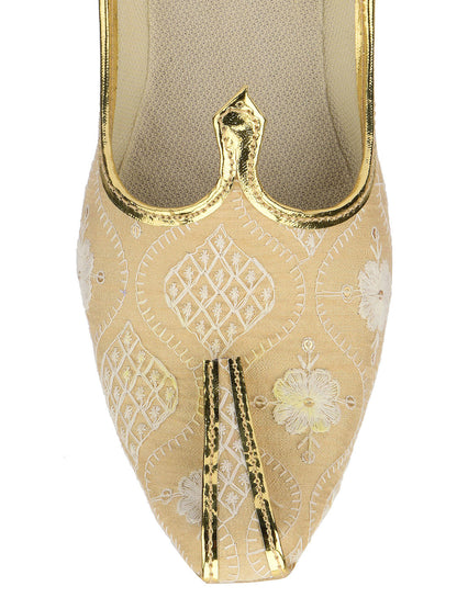 DESI COLOUR Mens Gold Ethnic Footwear/Punjabi Jutti
