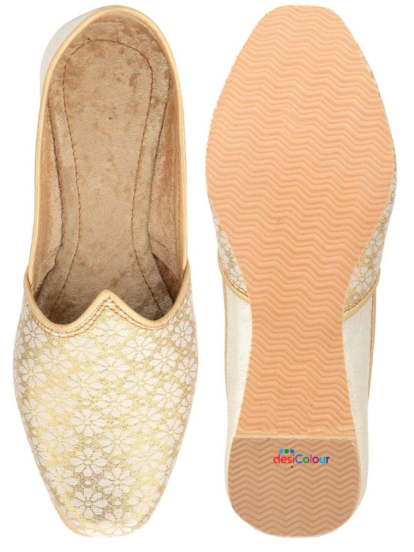 Handcrafted juttis, heels, bellies, flats, and mules for weddings, festivals, and daily wear – DESI COLOUR