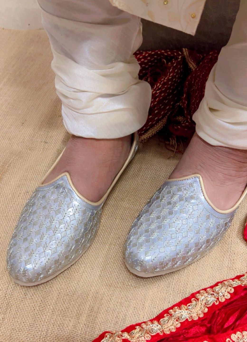 Mens Gold Ethnic Footwear/Punjabi Jutti
