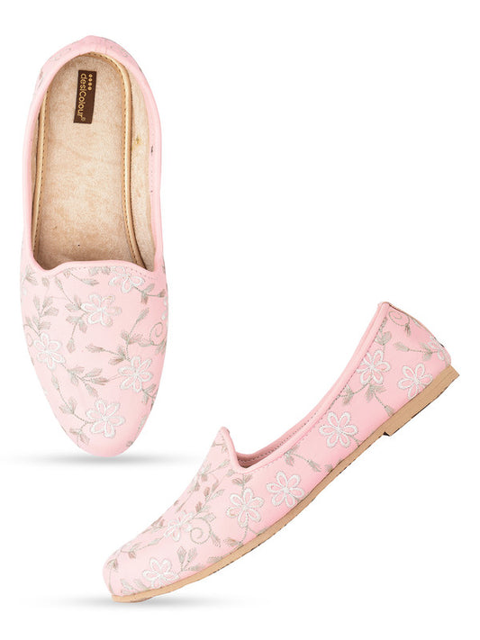 Handcrafted juttis, heels, bellies, flats, and mules for weddings, festivals, and daily wear – DESI COLOUR