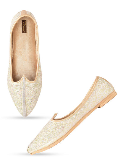 Handcrafted juttis, heels, bellies, flats, and mules for weddings, festivals, and daily wear – DESI COLOUR