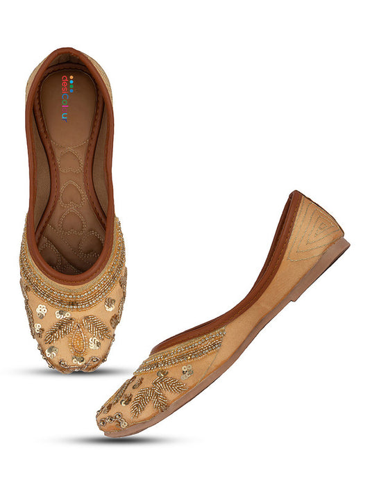 Handcrafted juttis, heels, bellies, flats, and mules for weddings, festivals, and daily wear – DESI COLOUR