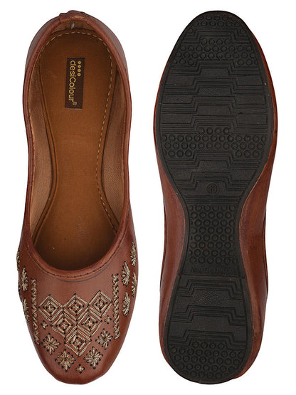 Handcrafted juttis, heels, bellies, flats, and mules for weddings, festivals, and daily wear – DESI COLOUR