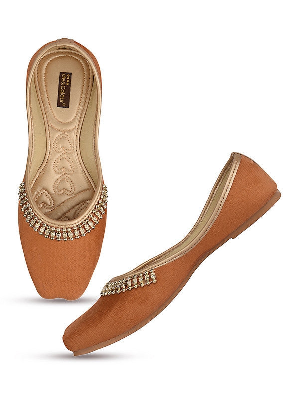 Handcrafted juttis, heels, bellies, flats, and mules for weddings, festivals, and daily wear – DESI COLOUR