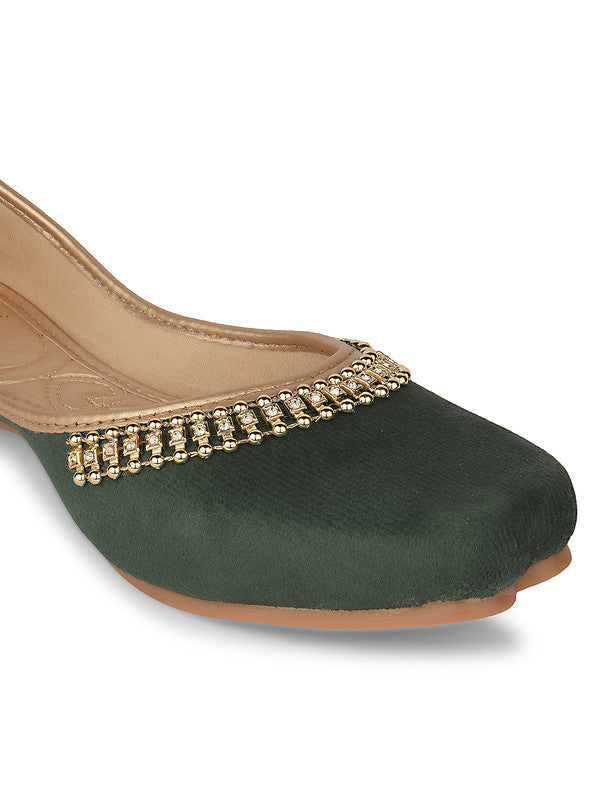 Handcrafted juttis, heels, bellies, flats, and mules for weddings, festivals, and daily wear – DESI COLOUR