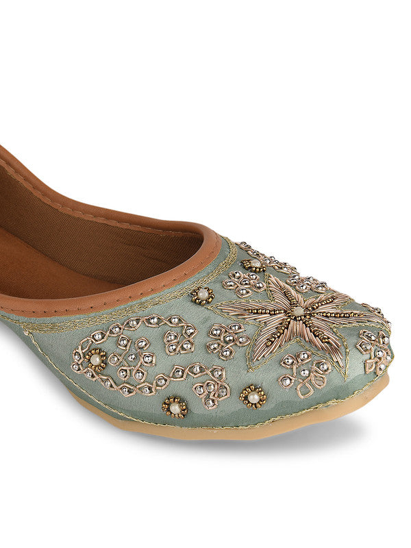 Handcrafted juttis, heels, bellies, flats, and mules for weddings, festivals, and daily wear – DESI COLOUR