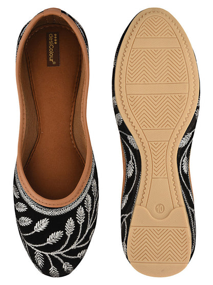 Handcrafted juttis, heels, bellies, flats, and mules for weddings, festivals, and daily wear – DESI COLOUR