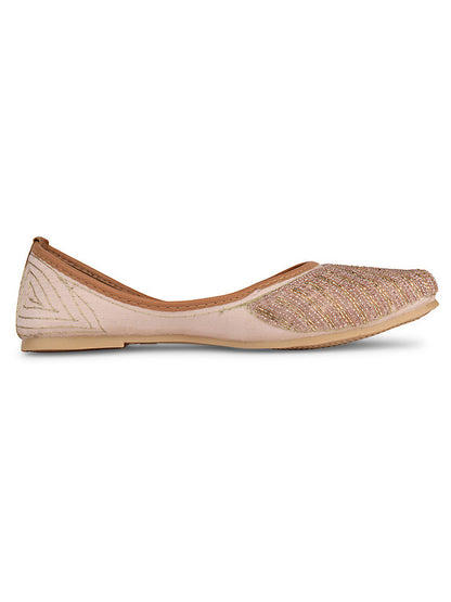 Handcrafted juttis, heels, bellies, flats, and mules for weddings, festivals, and daily wear – DESI COLOUR