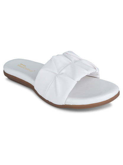 Handcrafted juttis, heels, bellies, flats, and mules for weddings, festivals, and daily wear – DESI COLOUR