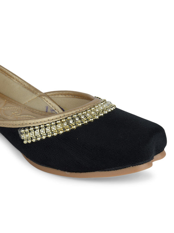 Handcrafted juttis, heels, bellies, flats, and mules for weddings, festivals, and daily wear – DESI COLOUR