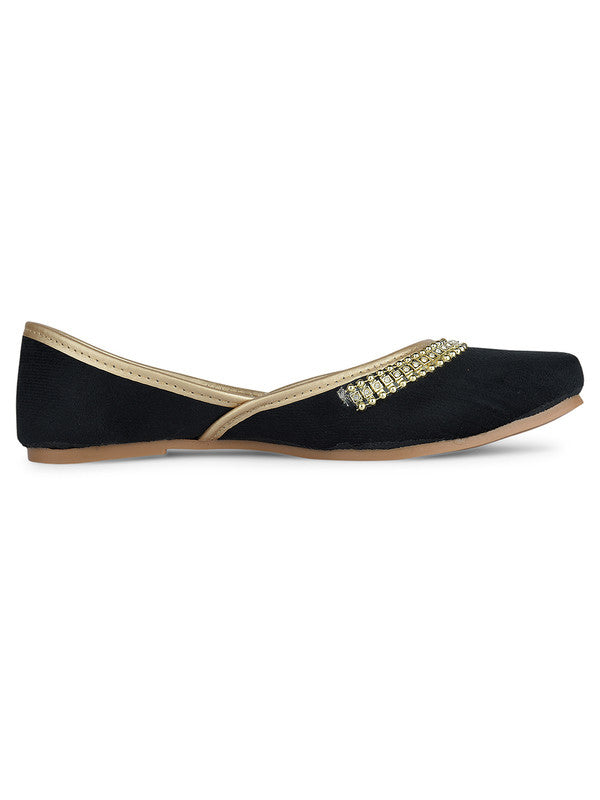 Handcrafted juttis, heels, bellies, flats, and mules for weddings, festivals, and daily wear – DESI COLOUR