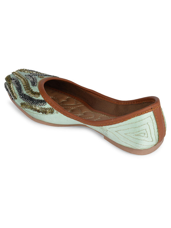 Handcrafted juttis, heels, bellies, flats, and mules for weddings, festivals, and daily wear – DESI COLOUR
