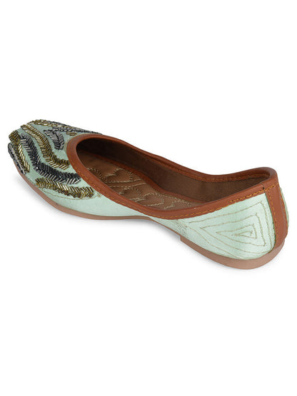 Handcrafted juttis, heels, bellies, flats, and mules for weddings, festivals, and daily wear – DESI COLOUR