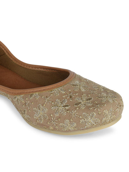 Handcrafted juttis, heels, bellies, flats, and mules for weddings, festivals, and daily wear – DESI COLOUR