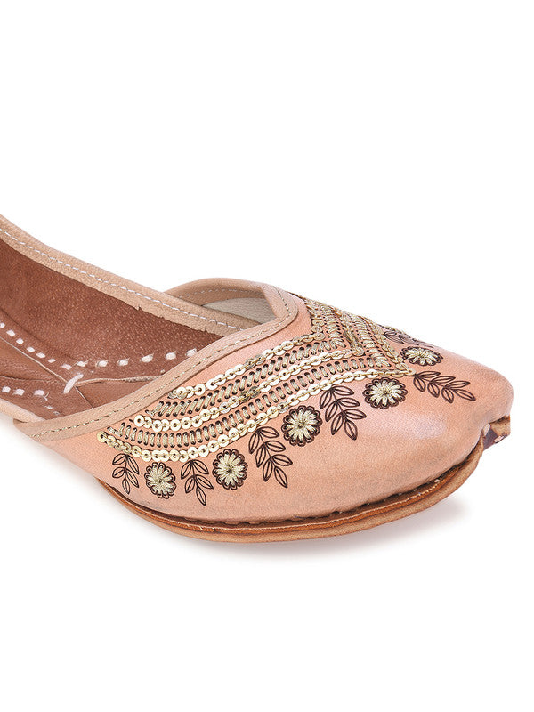 Handcrafted juttis, heels, bellies, flats, and mules for weddings, festivals, and daily wear – DESI COLOUR