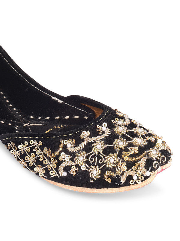 Handcrafted juttis, heels, bellies, flats, and mules for weddings, festivals, and daily wear – DESI COLOUR