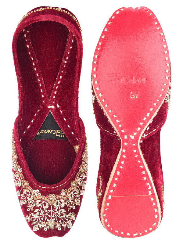 Handcrafted juttis, heels, bellies, flats, and mules for weddings, festivals, and daily wear – DESI COLOUR