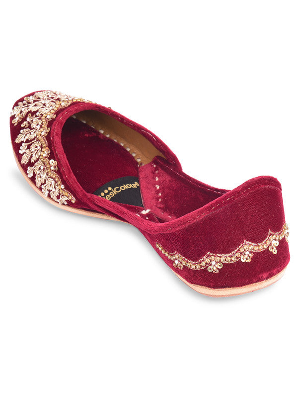Handcrafted juttis, heels, bellies, flats, and mules for weddings, festivals, and daily wear – DESI COLOUR