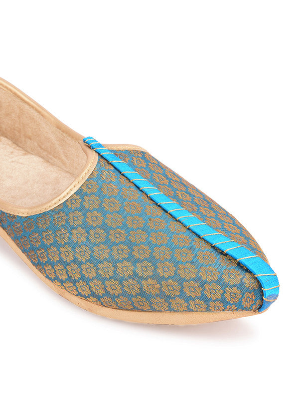 Handcrafted juttis, heels, bellies, flats, and mules for weddings, festivals, and daily wear – DESI COLOUR