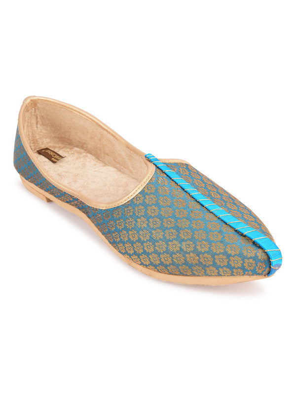Handcrafted juttis, heels, bellies, flats, and mules for weddings, festivals, and daily wear – DESI COLOUR