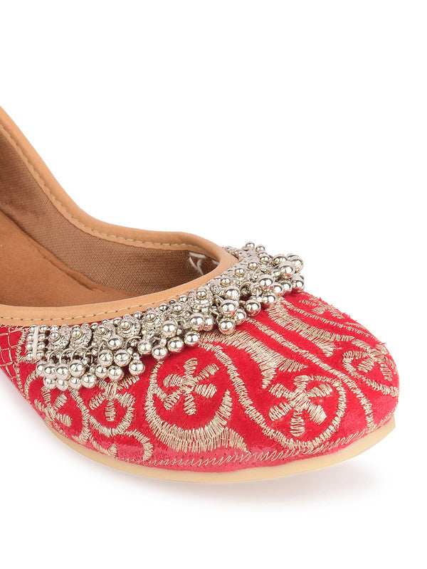 Handcrafted juttis, heels, bellies, flats, and mules for weddings, festivals, and daily wear – DESI COLOUR