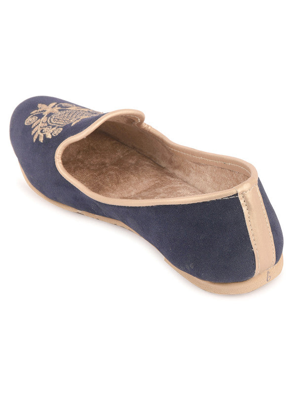 Handcrafted juttis, heels, bellies, flats, and mules for weddings, festivals, and daily wear – DESI COLOUR