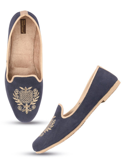 Handcrafted juttis, heels, bellies, flats, and mules for weddings, festivals, and daily wear – DESI COLOUR