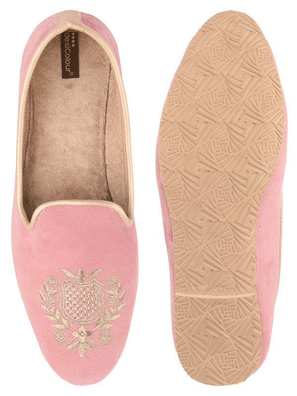 Handcrafted juttis, heels, bellies, flats, and mules for weddings, festivals, and daily wear – DESI COLOUR