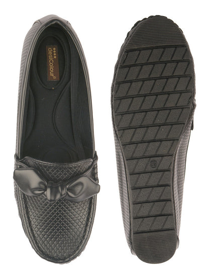 Handcrafted juttis, heels, bellies, flats, and mules for weddings, festivals, and daily wear – DESI COLOUR