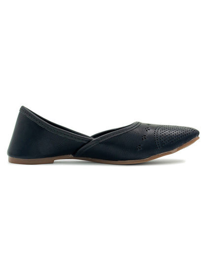 Handcrafted juttis, heels, bellies, flats, and mules for weddings, festivals, and daily wear – DESI COLOUR