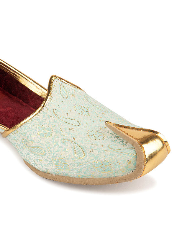 Handcrafted juttis, heels, bellies, flats, and mules for weddings, festivals, and daily wear – DESI COLOUR