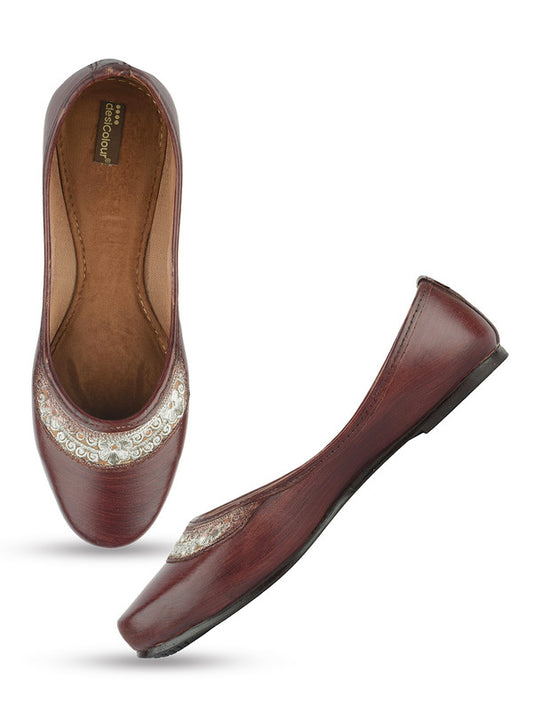 Handcrafted juttis, heels, bellies, flats, and mules for weddings, festivals, and daily wear – DESI COLOUR