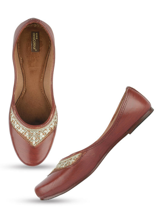 Handcrafted juttis, heels, bellies, flats, and mules for weddings, festivals, and daily wear – DESI COLOUR