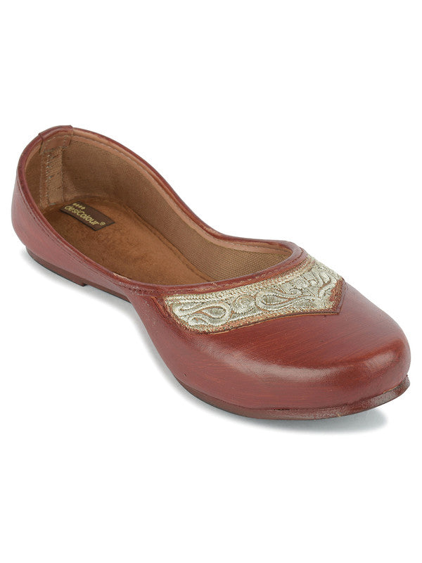 Handcrafted juttis, heels, bellies, flats, and mules for weddings, festivals, and daily wear – DESI COLOUR
