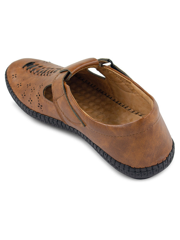 Handcrafted juttis, heels, bellies, flats, and mules for weddings, festivals, and daily wear – DESI COLOUR